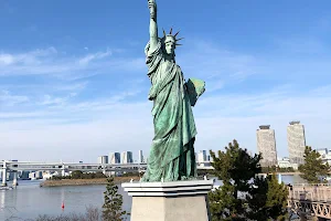 Statue of Liberty image