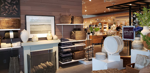 Furniture Store «Crate and Barrel», reviews and photos, 630 Commons Way, Bridgewater, NJ 08807, USA