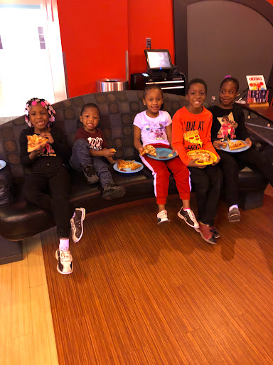 Bowling Alley «Brunswick Zone XL Brooklyn Park», reviews and photos, 7545 Brooklyn Blvd, Brooklyn Park, MN 55443, USA