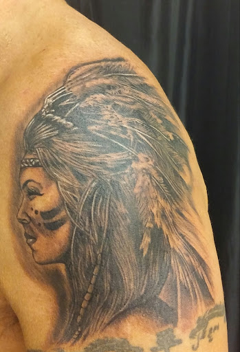 Tattoo Shop «360 Tattoo», reviews and photos, 1429 15th Ave, Longview, WA 98632, USA