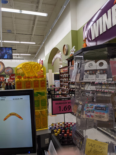 Shopping Mall «Village Shopping Center», reviews and photos, 2418 State Rd, La Crosse, WI 54601, USA