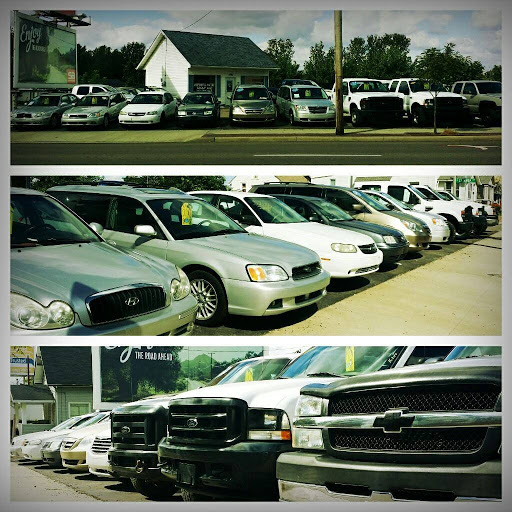 Used Car Dealer «Imports Auto Group LLC», reviews and photos, 1884 S Main St, Akron, OH 44301, USA