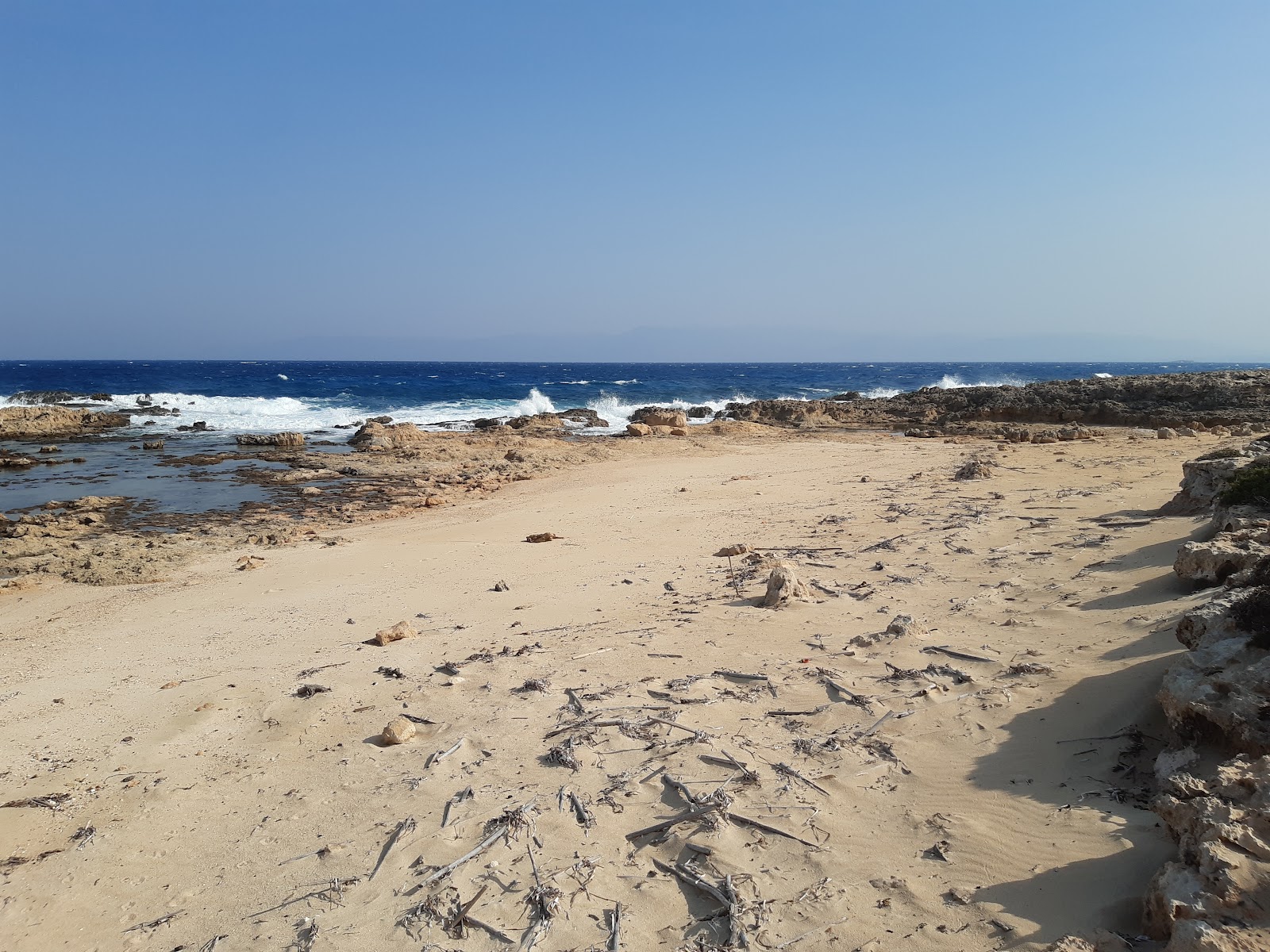 Foto von Deserted Beach wilde gegend