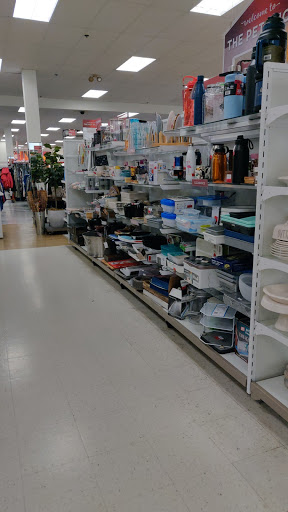 Department Store «T.J. Maxx», reviews and photos, 68 Frontage Rd, East Haven, CT 06512, USA