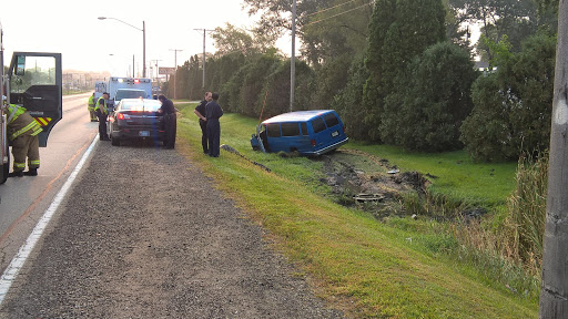 Used Car Dealer «D J Auto Sales», reviews and photos, 3815 16th Ave SW, Cedar Rapids, IA 52404, USA