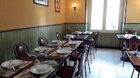 Atmosphère du RESTAURANT DE LA TOUR à Villeneuve - n°8