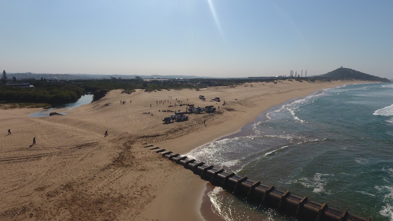 Isipingo beach的照片 带有宽敞的海岸