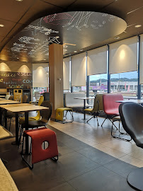 Atmosphère du Restauration rapide McDonald's à Lons - n°1