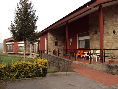 Residencia Vega de Pas Residencia, C. Campogiro, 3, 39685 Vega de Pas, Cantabria, España