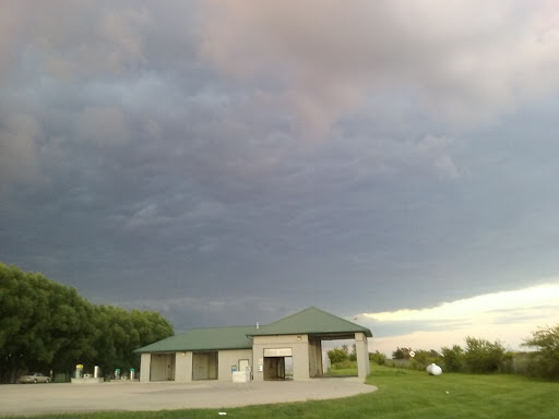 Convenience Store «Anamosa Travel Mart», reviews and photos, 23485 Co Rd E34, Anamosa, IA 52205, USA