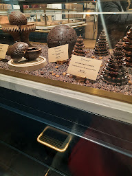 Photo n°66 de Le Chardenoux Cyril Lignac à Paris ()