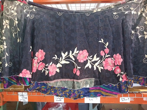 Yarn Store «Darn Good Yarn», reviews and photos, 22 N College St, Schenectady, NY 12305, USA