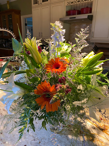 Florist «Consider the Lilies», reviews and photos, 184 W Evans St, Florence, SC 29501, USA