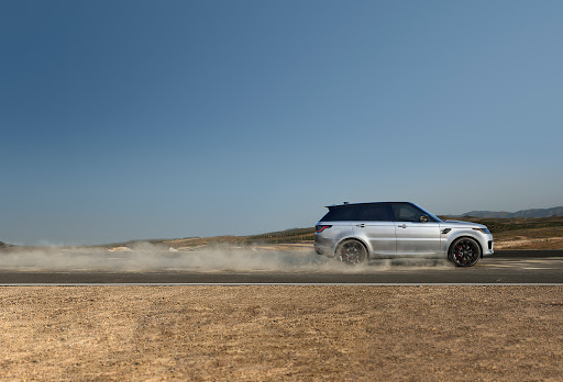 Land Rover Los Angeles image
