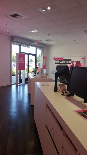 T-Mobile image