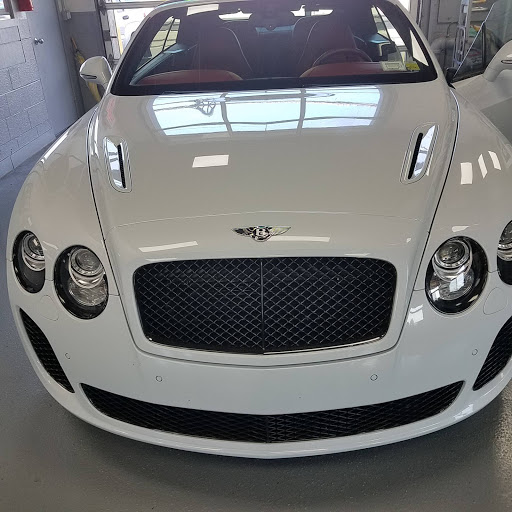 Auto Body Shop «Rolands Auto Body Shop», reviews and photos, 181 Aqueduct Rd, White Plains, NY 10606, USA