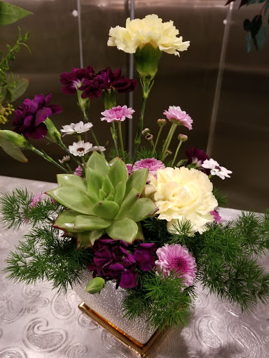 Florist «La Crosse Floral», reviews and photos, 2900 Floral Ln, La Crosse, WI 54601, USA