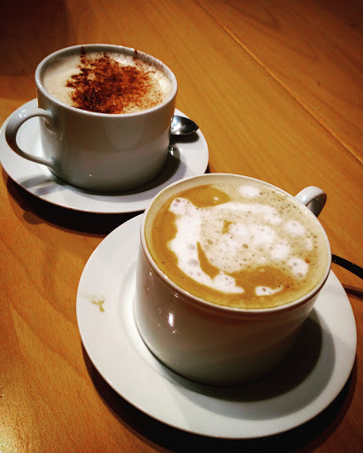 Restaurant «Between the Bread Cafe & Caterer», reviews and photos, 188 Spring St, Newton, NJ 07860, USA