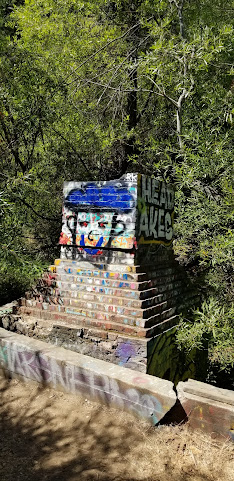 Rustic Canyon by null