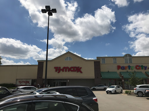Department Store «T.J. Maxx», reviews and photos, 19 Golf Center, Hoffman Estates, IL 60195, USA