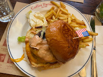 Sandwich au poulet du Restaurant Coffee Parisien - n°4