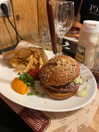 Hamburger du Restaurant Le Trappeur à Les Deux Alpes - n°17