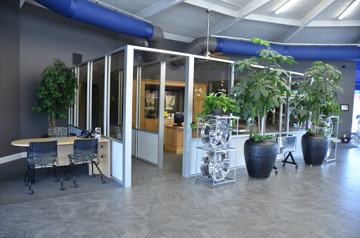 Car Dealer «Tony Knight Autoplex», reviews and photos, 955 N Riverside Dr, Clarksville, TN 37040, USA