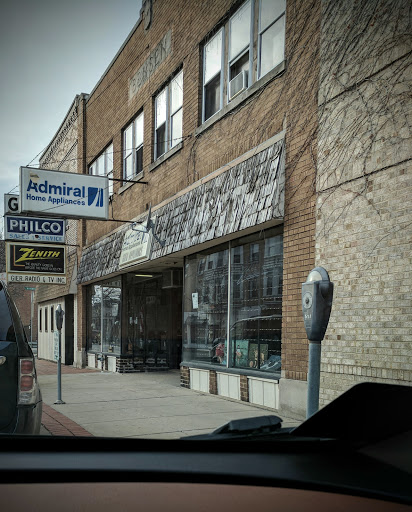 Gier Radio & TV Inc, 201 E Cass St # 1, Joliet, IL 60432, USA, 