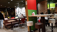 Atmosphère du Restauration rapide McDonald's à Saint-Chamond - n°5