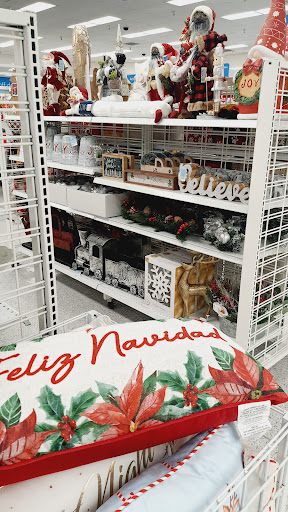 Clothing Store «Ross Dress for Less», reviews and photos, 2676 Homestead Rd, Santa Clara, CA 95051, USA