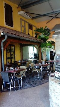Atmosphère du Restaurant Ô Village à Objat - n°2