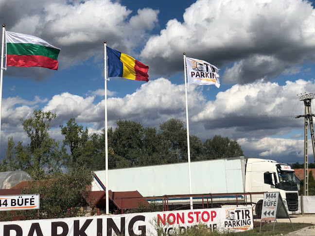 Opinii despre M44 TIR Parking în Gyula - Parkoló
