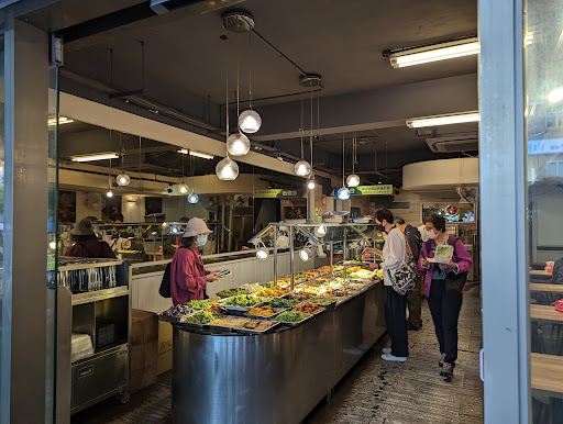 全美素食自助餐 的照片