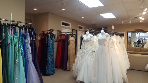 Bridal Shop «Sue Ames Bridal Outlet», reviews and photos, 202 N 10th St, Allentown, PA 18102, USA