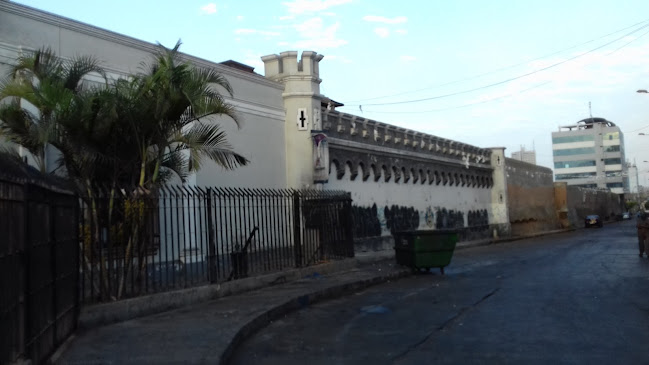 Escuela Taller de Lima - Antiguo Cuartel de Santa Catalina - Lima