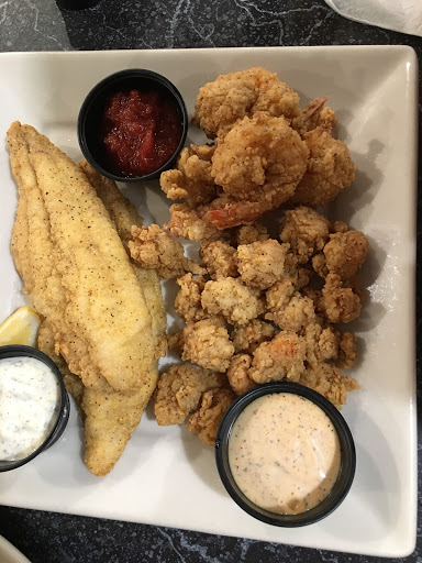 Association or Organization «City Limits Seafood & Steaks», reviews and photos