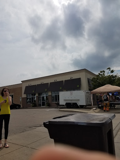 Wedding Bakery «elé Cake Co.», reviews and photos, 810 E Dixie Dr, Dayton, OH 45449, USA