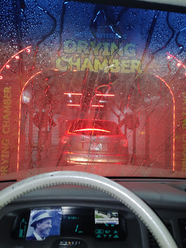 Car Wash «Kwik Car Wash - Parmatown», reviews and photos, 7875 Day Dr, Parma, OH 44129, USA