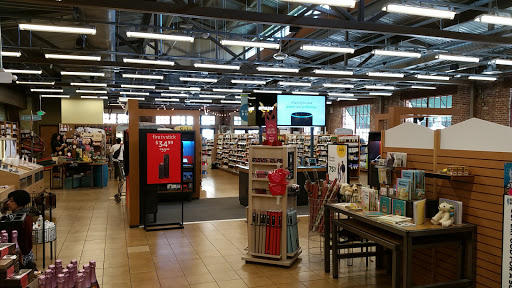 Grocery Store «Whole Foods Market», reviews and photos, 465 S Arroyo Pkwy, Pasadena, CA 91105, USA