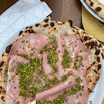 Photo n°3 de l'avis de DS. fait le 21/06/2022 à 08:37 sur le  La Napoletana à Taormina