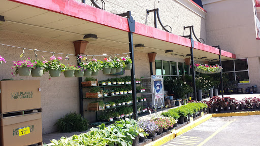 Grocery Store «Kroger», reviews and photos, 120 S Memorial Dr, New Castle, IN 47362, USA