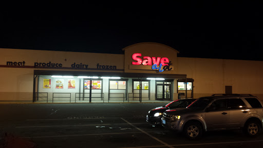 Grocery Store «Save-A-Lot», reviews and photos, 100 Griffin St, Fall River, MA 02724, USA
