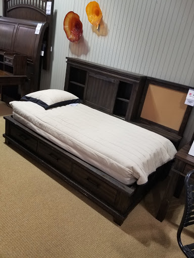 Furniture Store «Value City Furniture», reviews and photos, 4095 Richmond Rd, Warrensville Heights, OH 44122, USA