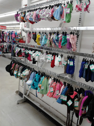 Thrift Store «Unique», reviews and photos, 3000 S Halsted St, Chicago, IL 60608, USA