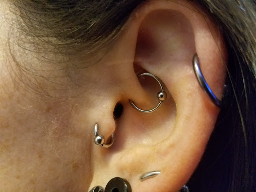 Body Piercing Shop «Multnomah Body Piercing and Tattoo», reviews and photos, 1861 NE Division St, Gresham, OR 97030, USA