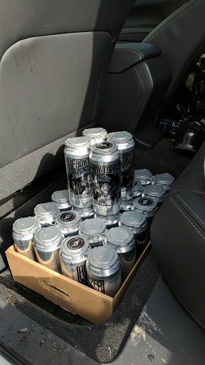 Liquor Store «Beverage Warehouse», reviews and photos, 1 East St, Winooski, VT 05404, USA