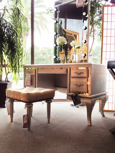 Furniture Store «Gallery Furniture», reviews and photos, 770 E Altamonte Dr, Altamonte Springs, FL 32701, USA