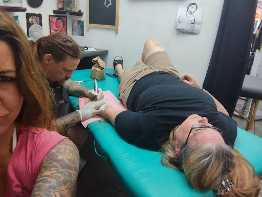 Tattoo Shop «Ink Spot Tattoo - Melbourne», reviews and photos, 1700 W New Haven Ave #199, Melbourne, FL 32904, USA