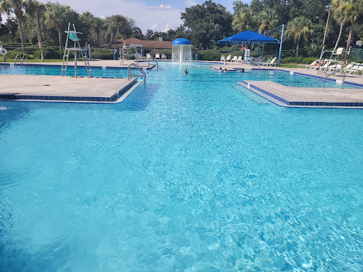 Large pools Orlando