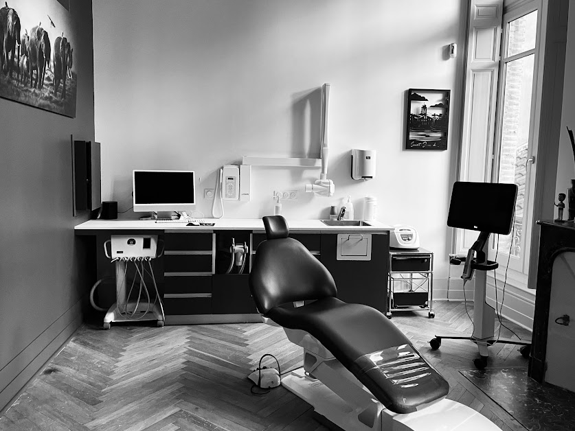 Cabinet Dentaire - Le 42 - Implantologie et Esthétique Dentaire Toulouse